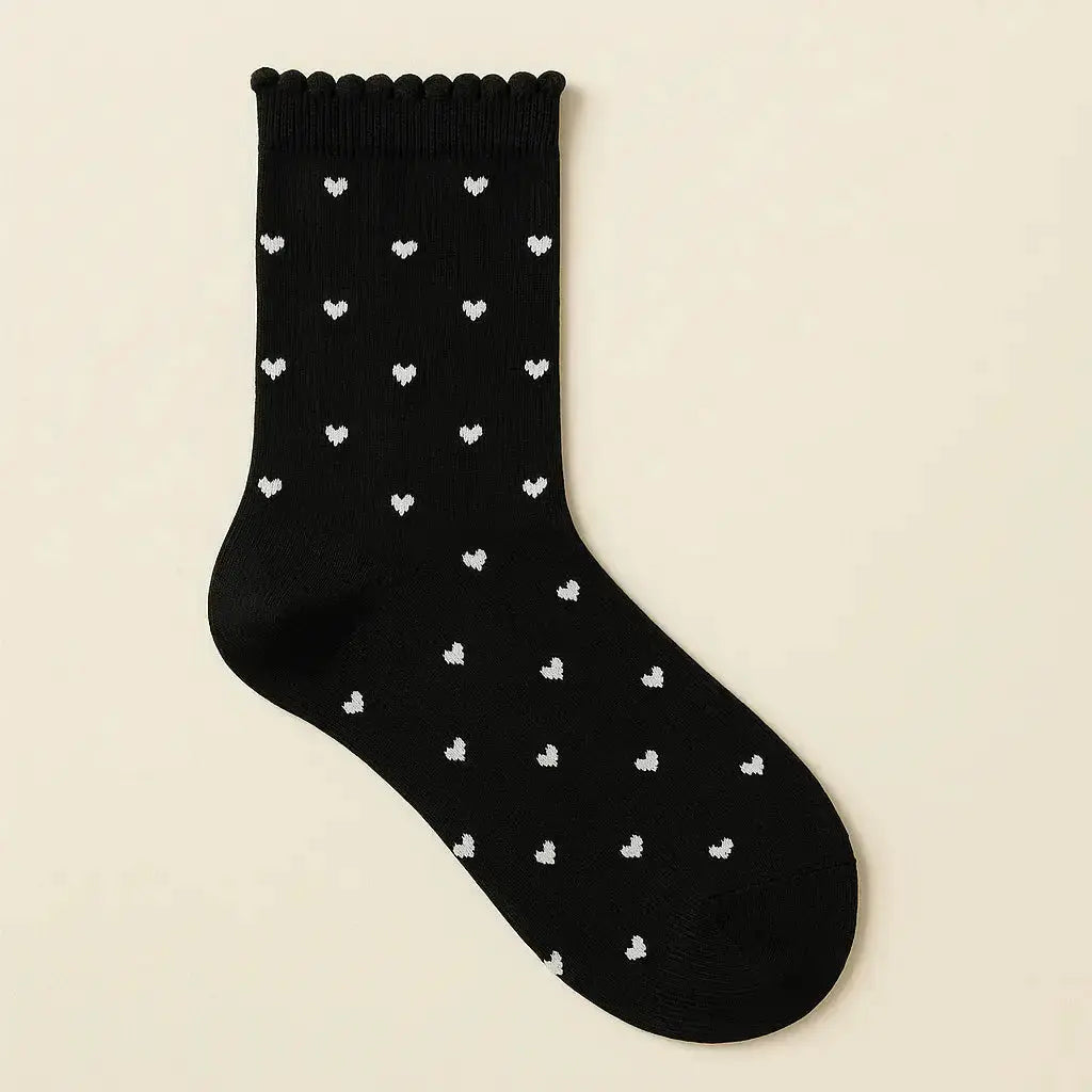 Chaussettes femmes Cœurs mi-mollet coton noir vue à plat