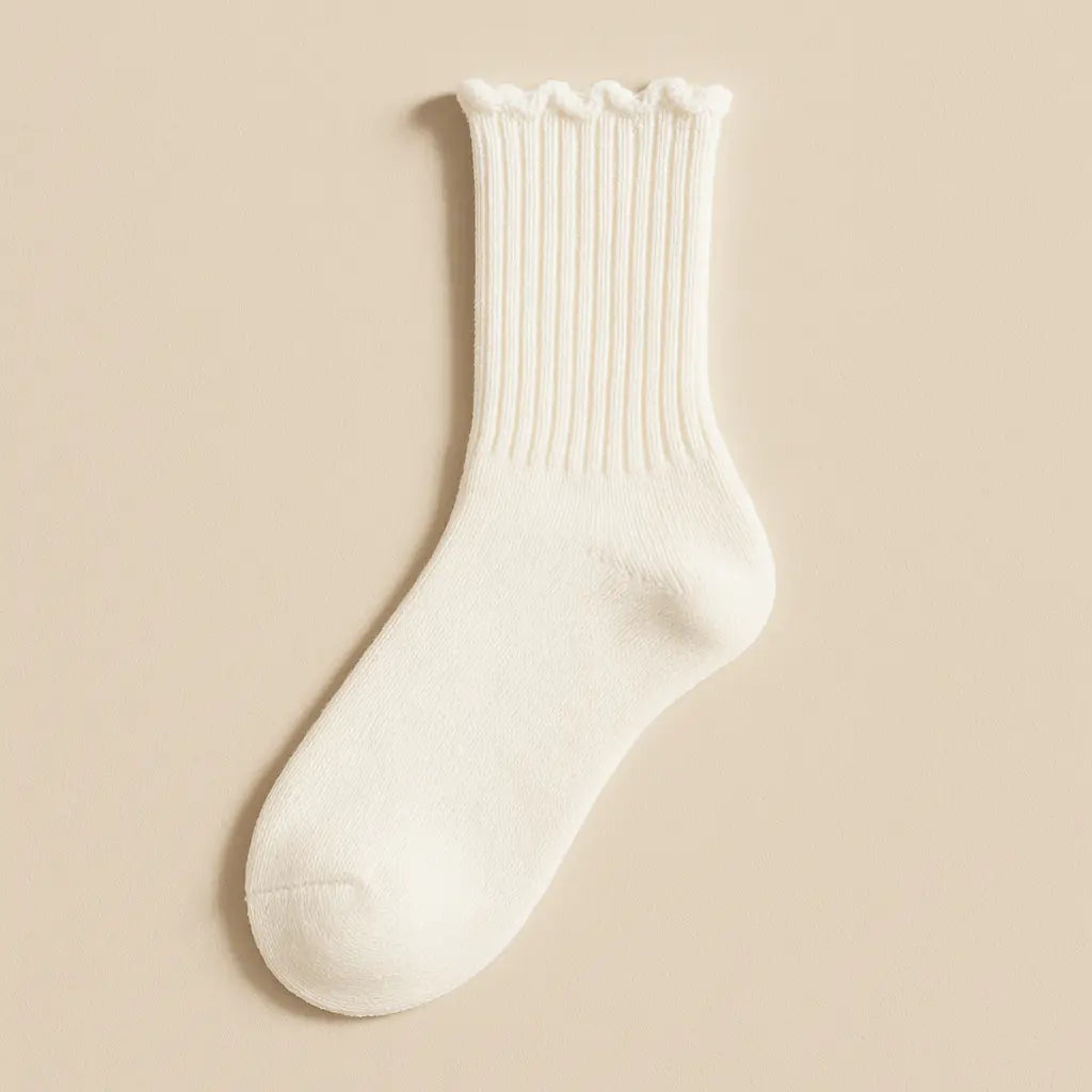 Chaussettes femmes dentelles courtes en coton blanc vue à plat