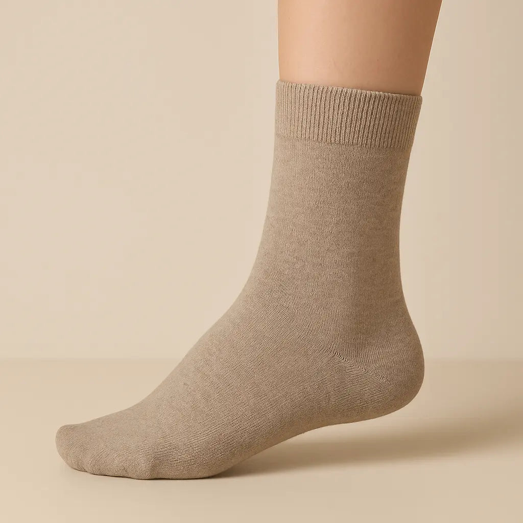 Chaussettes femmes Essential mollet en coton Brun Cendré sur pied mannequin