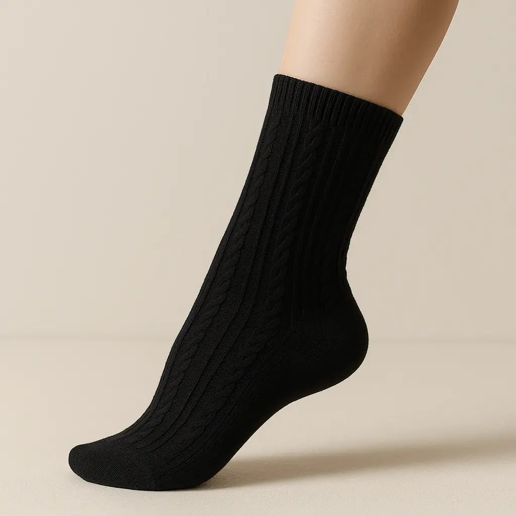 Chaussettes femmes Maille mollet coton noir sur pied mannequin