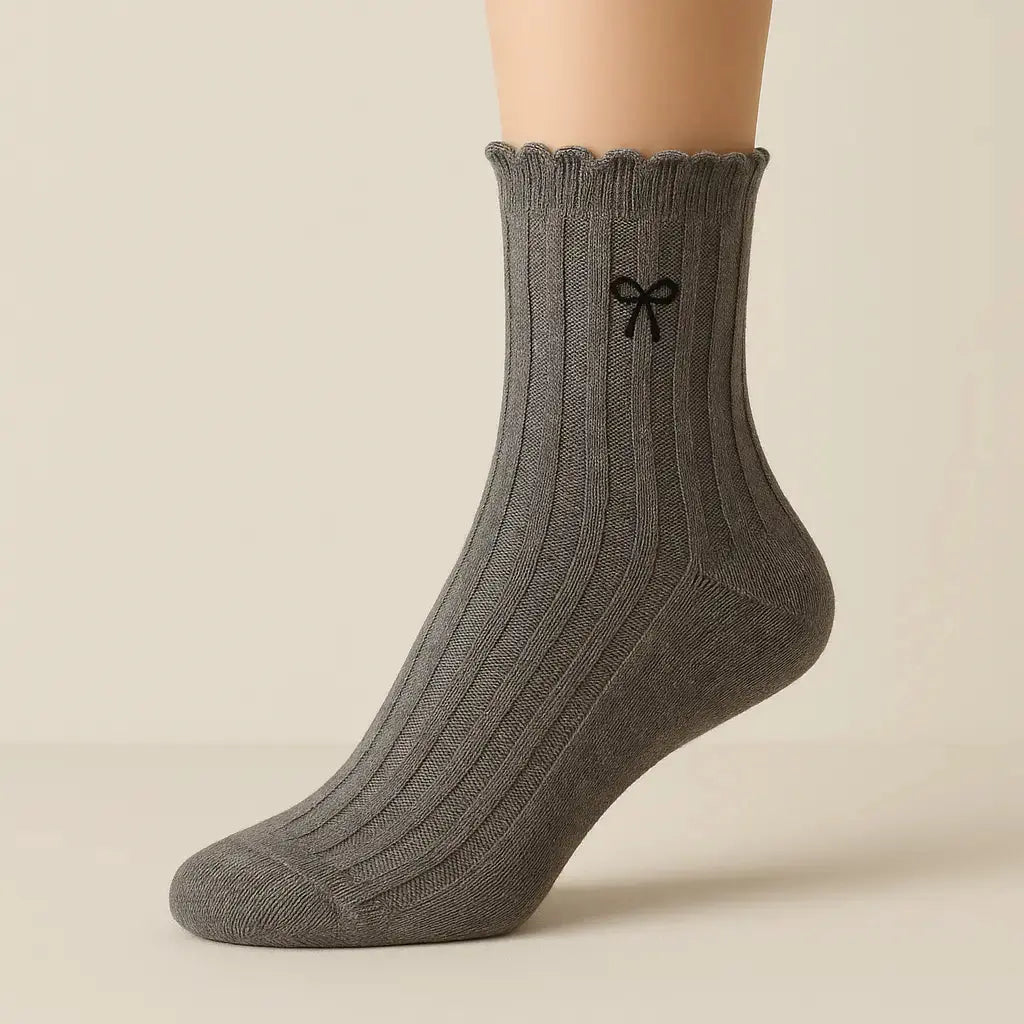 Chaussettes Femmes Noeud Mi-Mollet Coton Gris Foncé sur pied mannequin