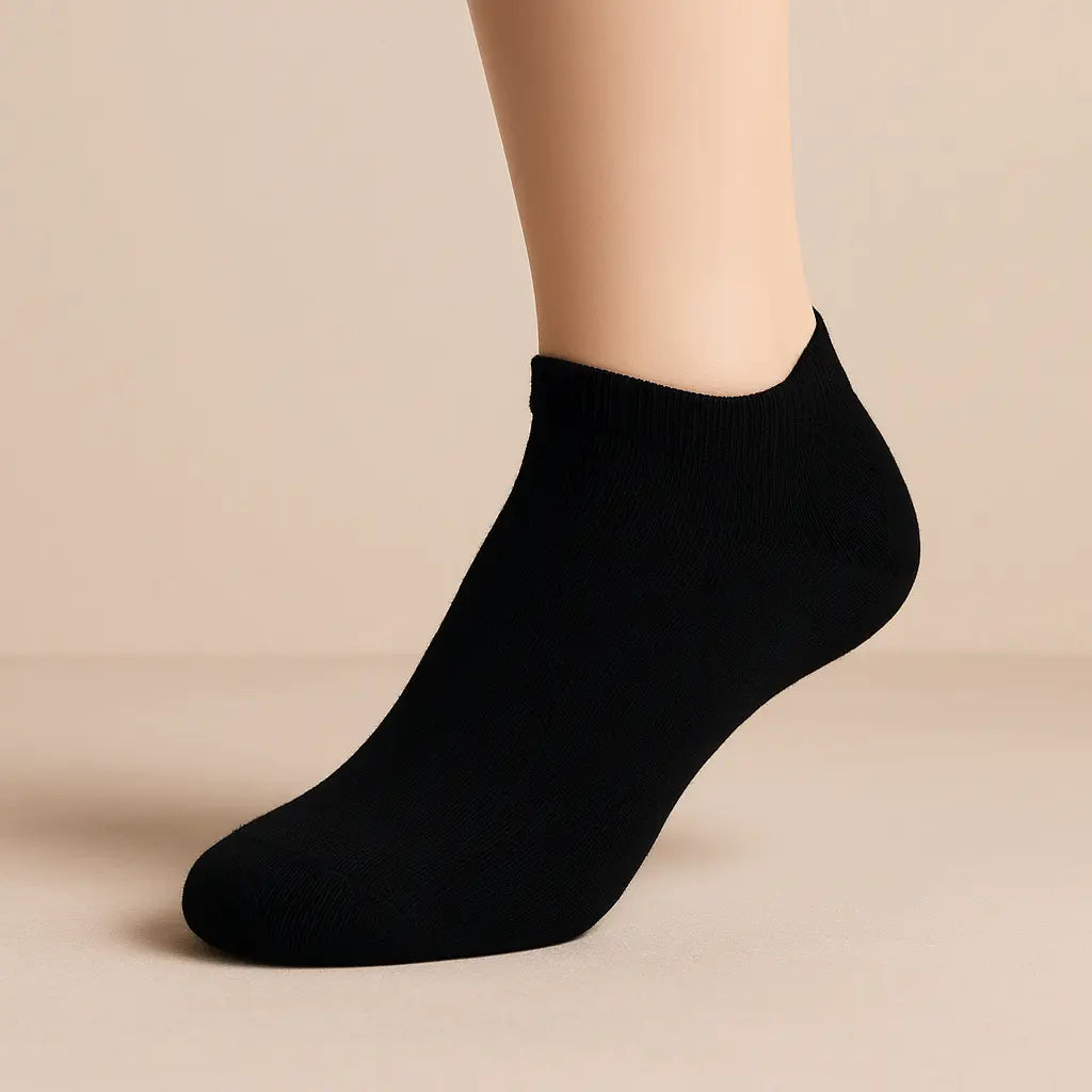 Chaussettes femmes socquettes coton noir SOXX sur pied mannequin