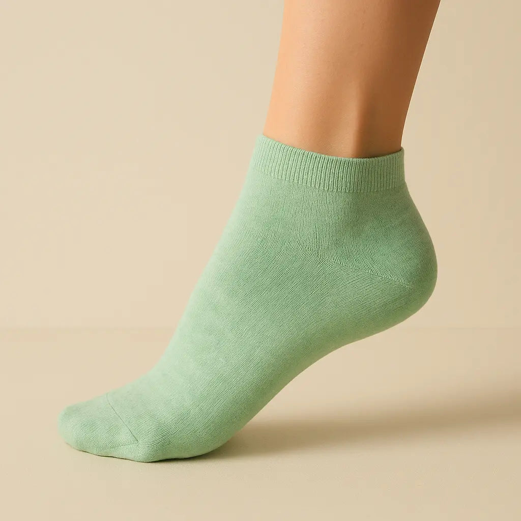 Chaussettes femmes socquettes coton vert SOXX sur pied mannequin