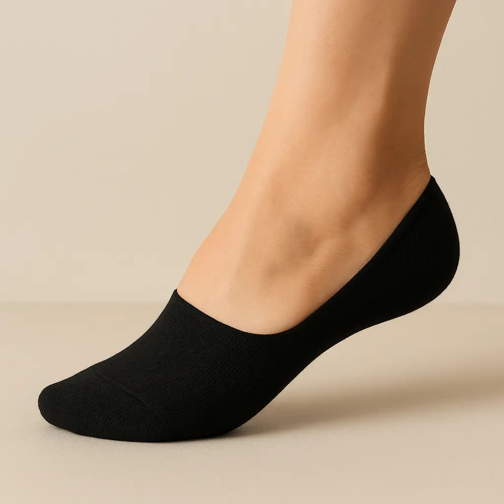 Chaussettes femmes socquettes coton noir SOXX sur pied mannequin