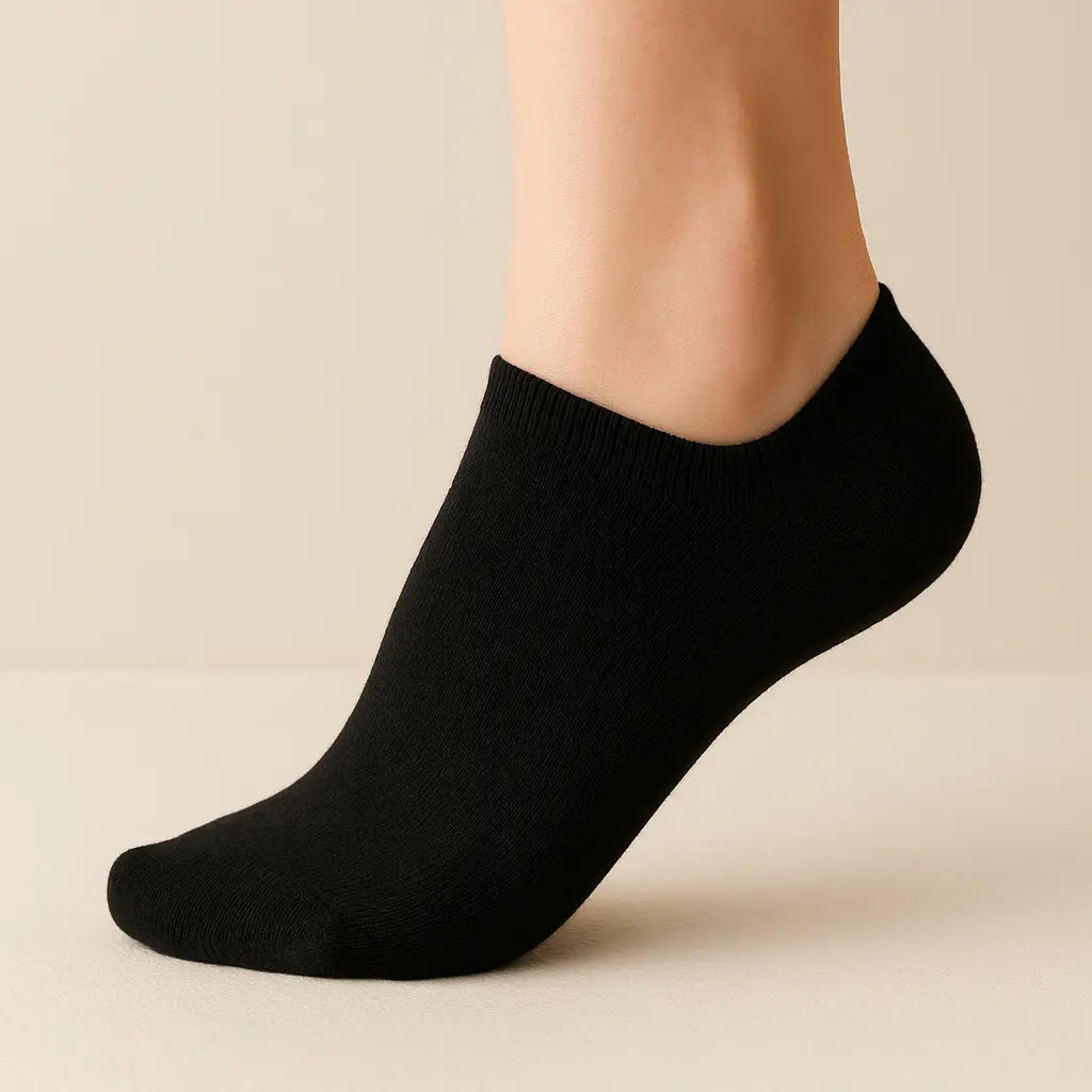 Chaussettes femmes socquettes coton noir SOXX sur pied mannequin