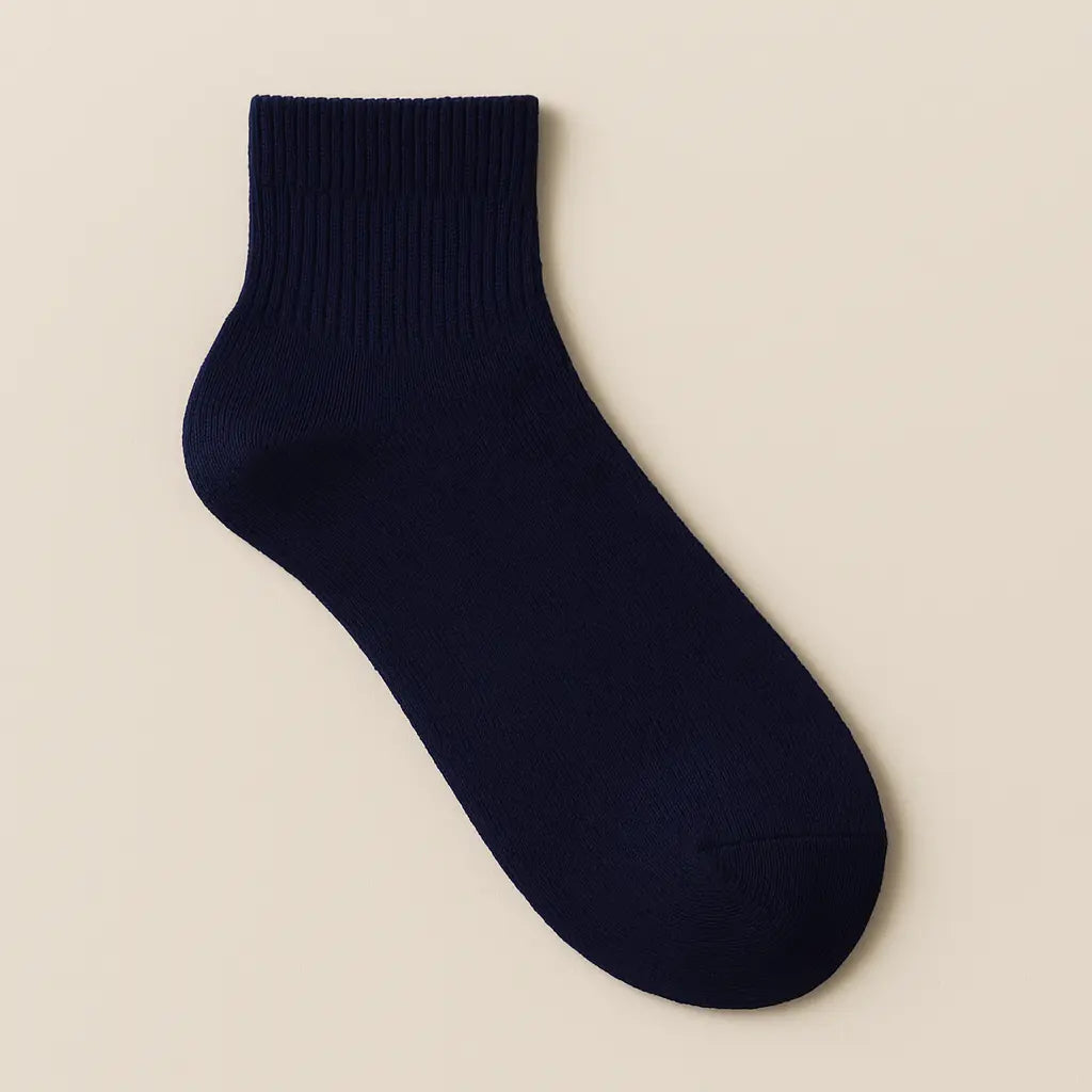 Chaussettes hommes courtes bleu marine en coton vue à plat