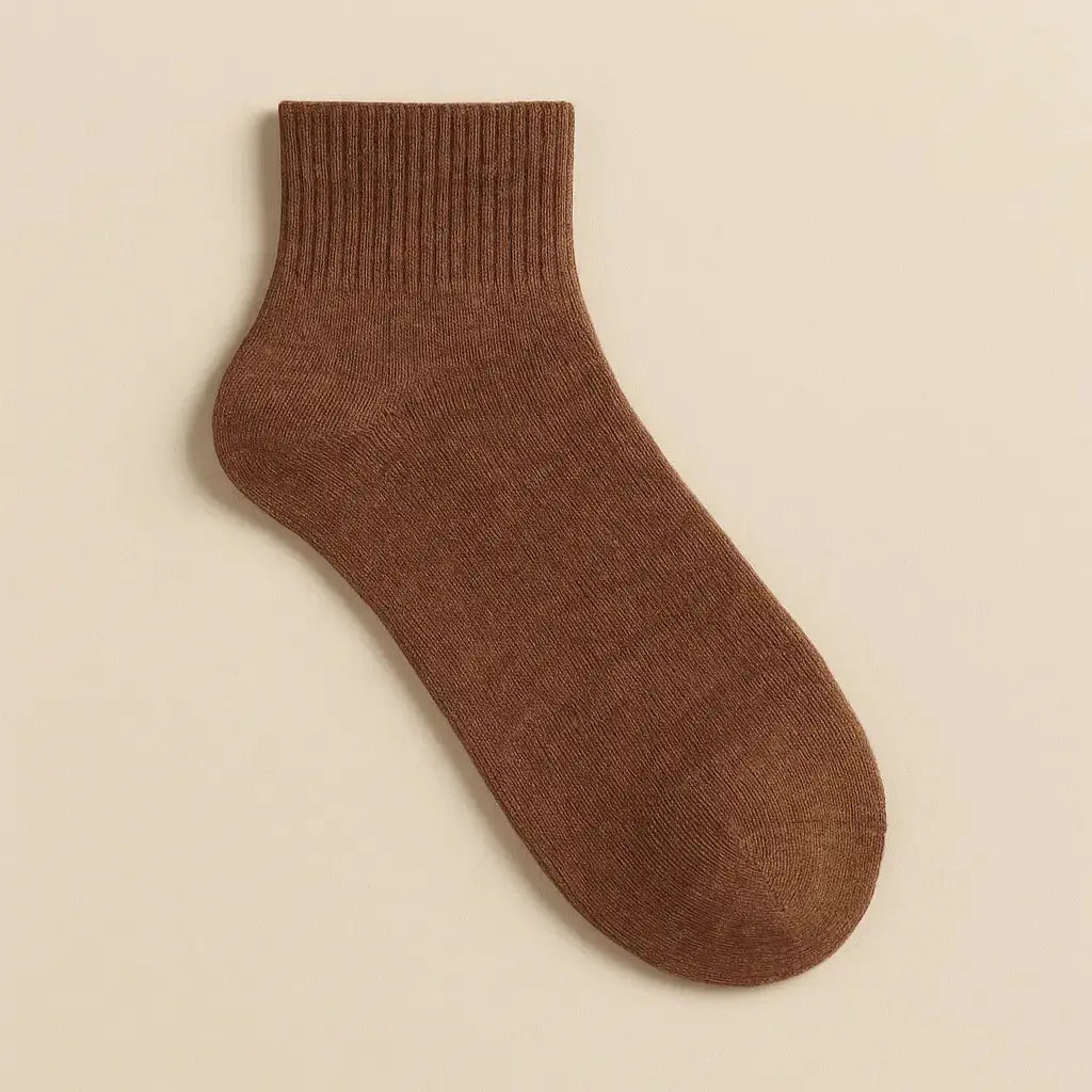 Chaussettes homme courtes marron en coton vue à plat
