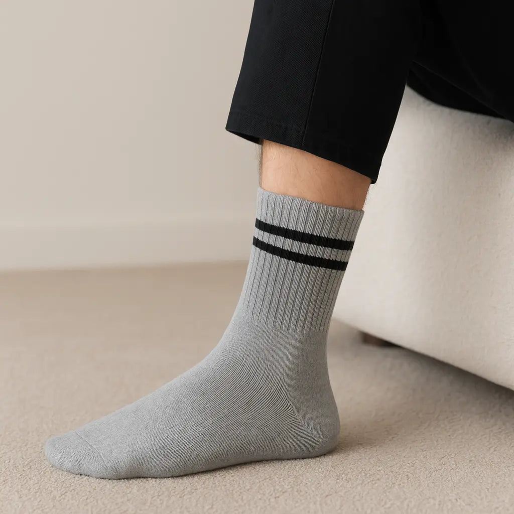 Chaussettes hommes sport mollet en coton gris clair