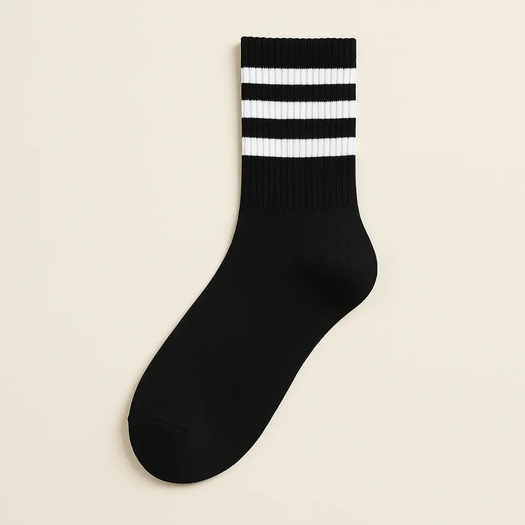 Chaussettes homme sport mi-mollet en coton noir vue à plat